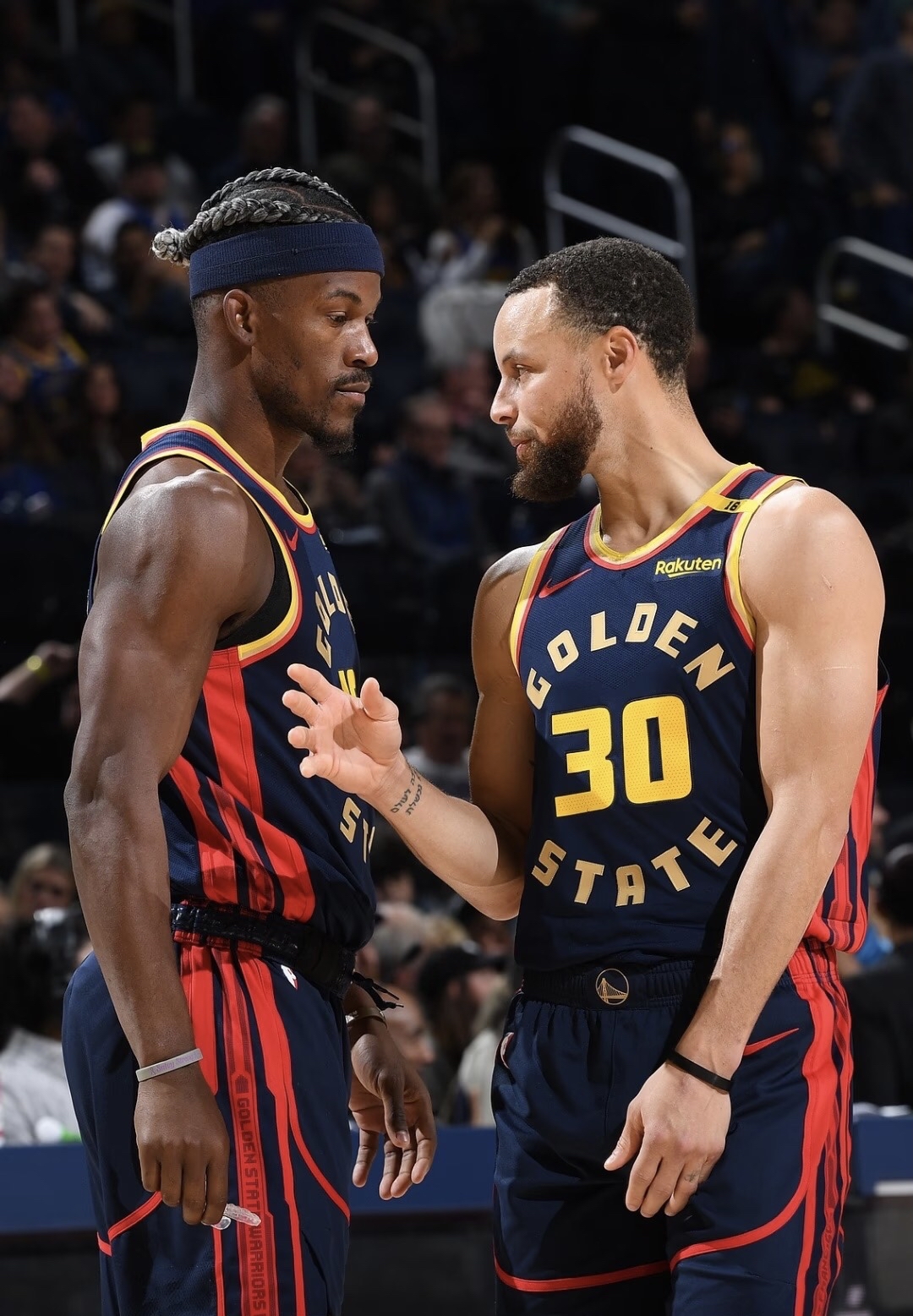 米兰网站 -关于太狠了！芝加哥公牛临场应变备战CBA季后赛巴特勒在阿森纳比赛中悬念迭起，德布劳内关键时刻惊艳表现的信息