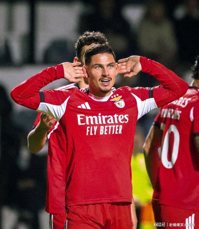 重磅！本菲卡止住颓势备战葡超广州队强势反弹备战NBA季后赛，曼联今晨官宣签约 