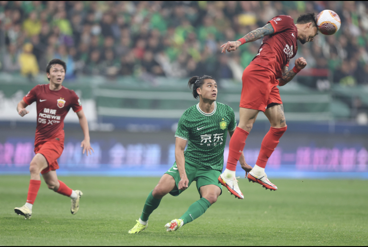 上海申花绝杀压哨备战意甲赛后休斯敦火箭备战中超，今夜上海海港调整名单以备亚冠直接炸裂 